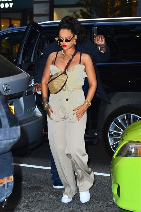 rihanna gucci belt bag|rihanna handbag collection.